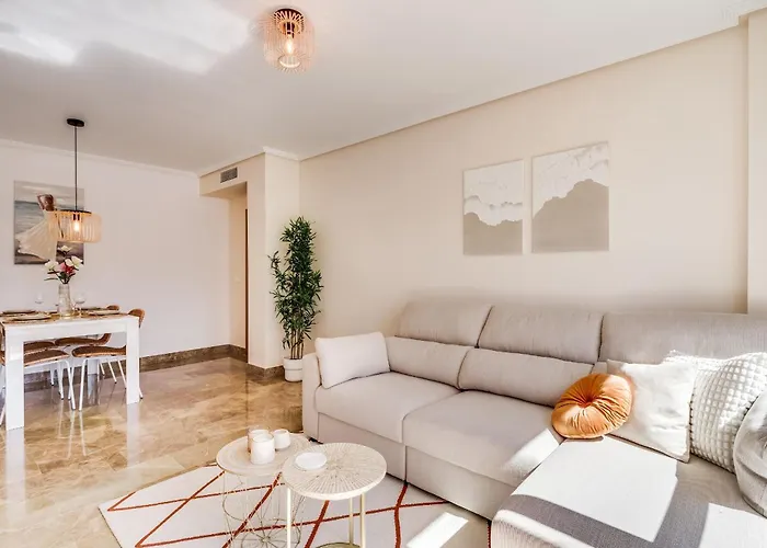 Apartment Heerlijk Met Uitzicht Op Het Zwembad - Dichtbij Het