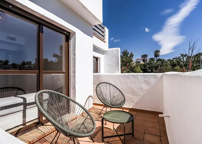 Heerlijk Met Uitzicht Op Het Zwembad - Dichtbij Het *