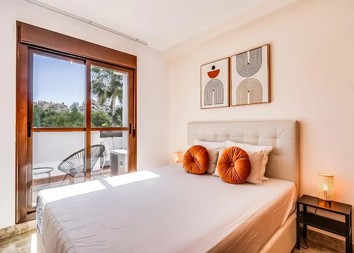 Ultimate - Heerlijk Met Uitzicht Op Het Zwembad Estepona