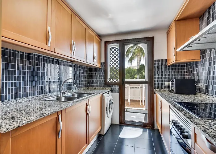 Ultimate - Heerlijk Met Uitzicht Op Het Zwembad Estepona